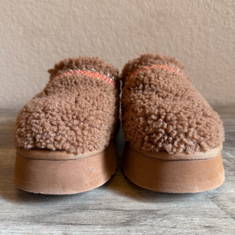 UGG Tazz Braid Platform Slippers Women’s Size 7 Hardwood Color - Picture 5 of 16